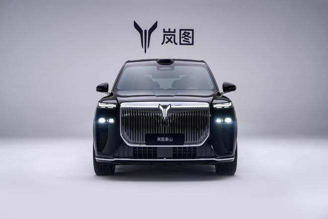 腔空悬！岚图泰山上市即王炸瓦力棋牌3799万拿下三(图16)